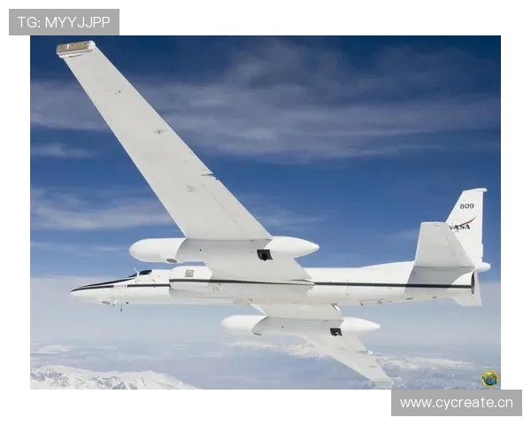 泰格·伍兹的私人飞机里程，够绕地球飞十圈了